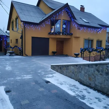 Gæstehus у галини Lazeshchyna